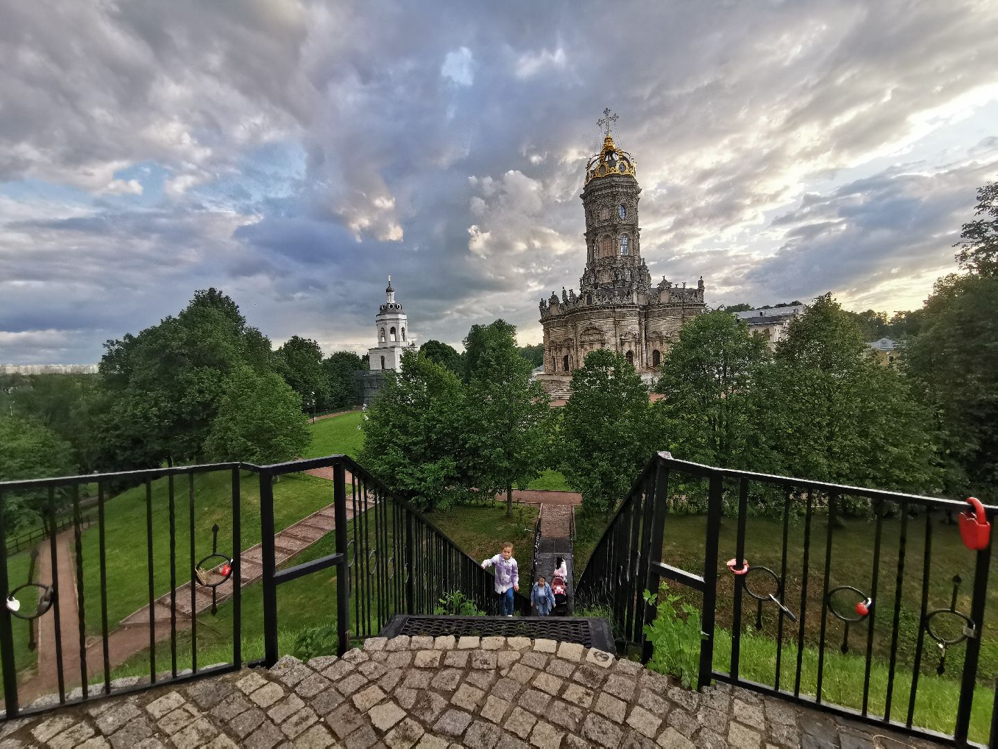 Подольск, Дубровицы