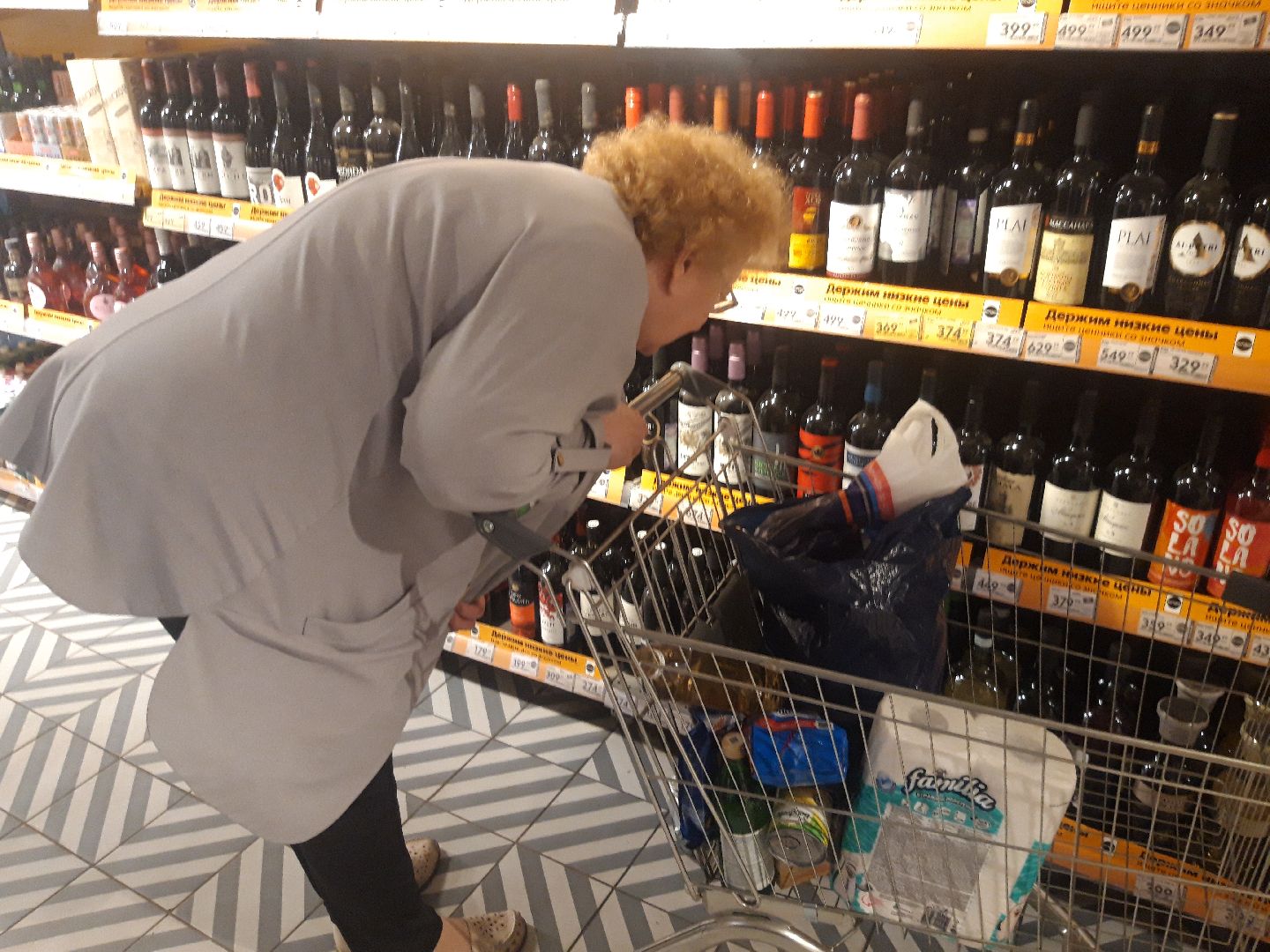 помощь людям, доброе дело,