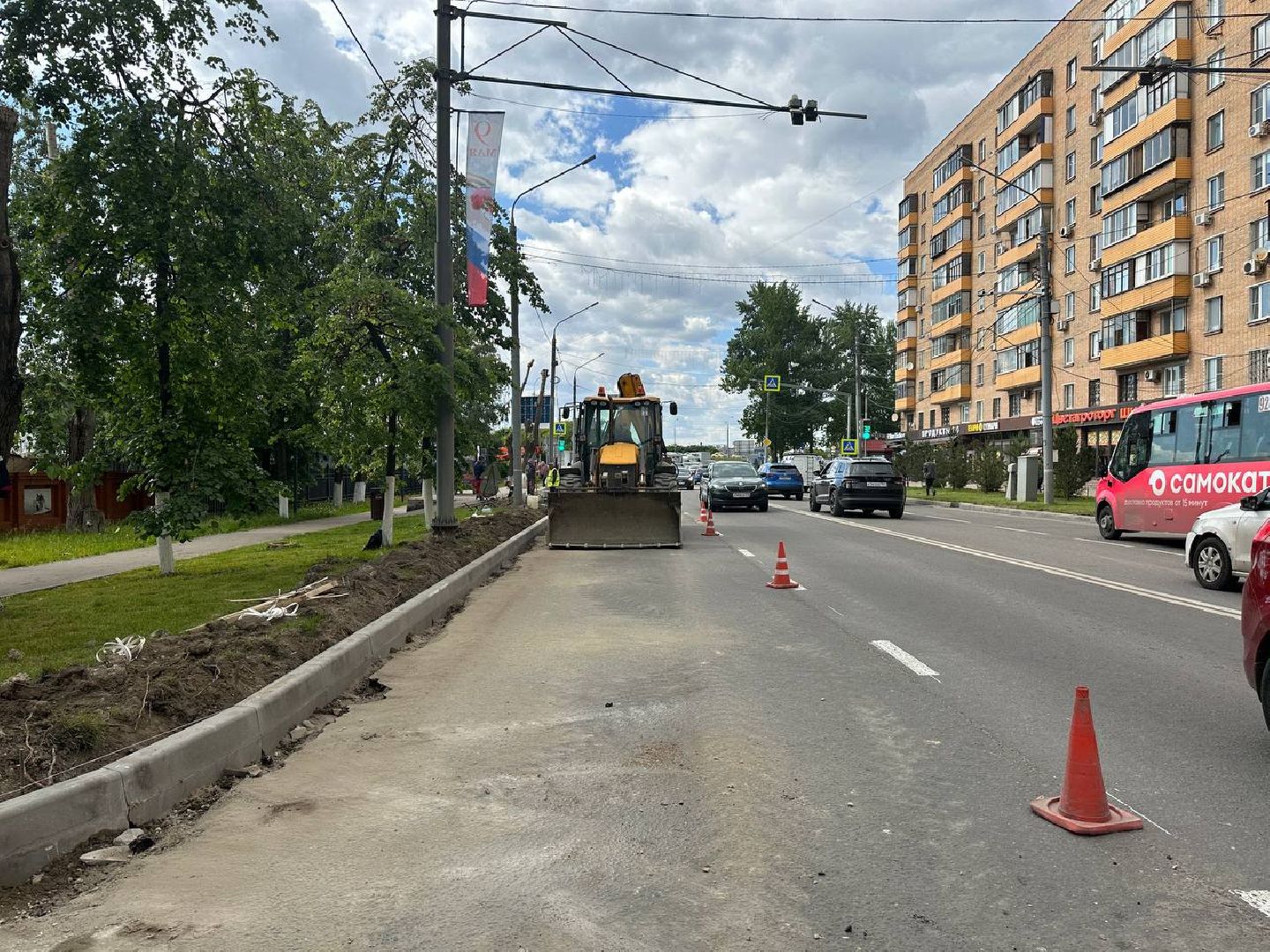 Реутов, дороги, ремонт, асфальт, бордюрный камень