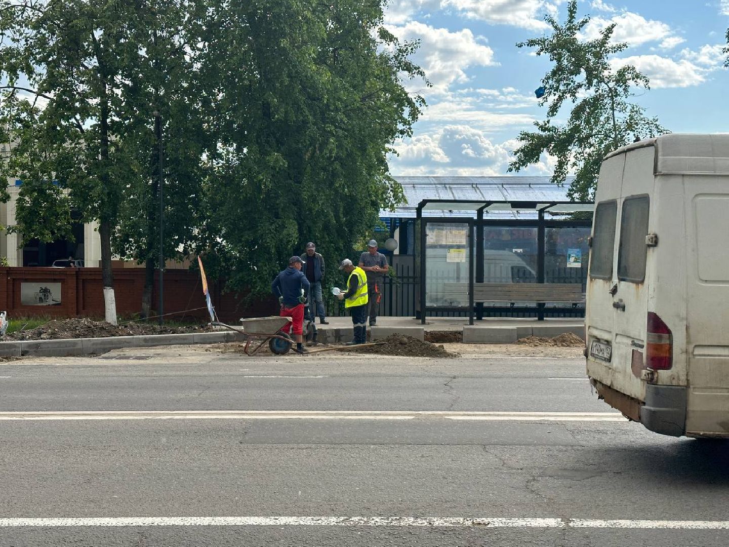 Реутов, дороги, ремонт, асфальт, бордюрный камень