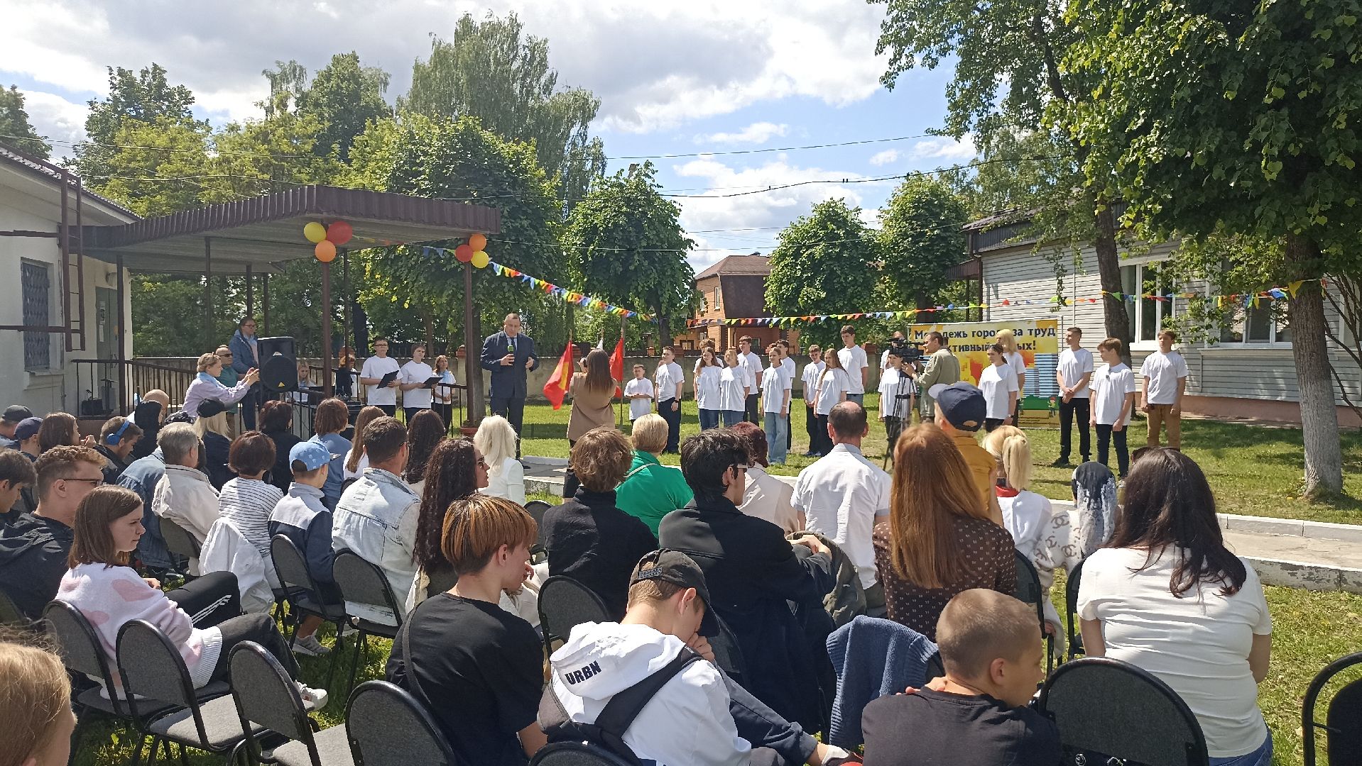 Серпухов, Подмосковье, трудовой лагерь, депутат, Татьяна Карзубова, дети, подростки, труд, благоустройство, отдых