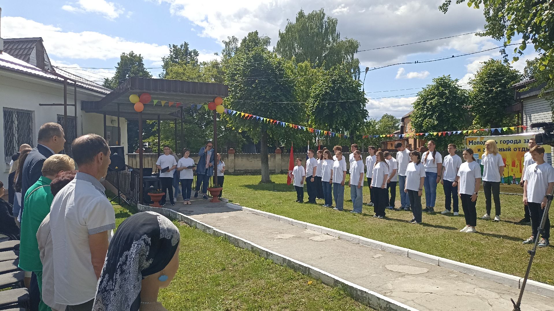 Серпухов, Подмосковье, трудовой лагерь, депутат, Татьяна Карзубова, дети, подростки, труд, благоустройство, отдых