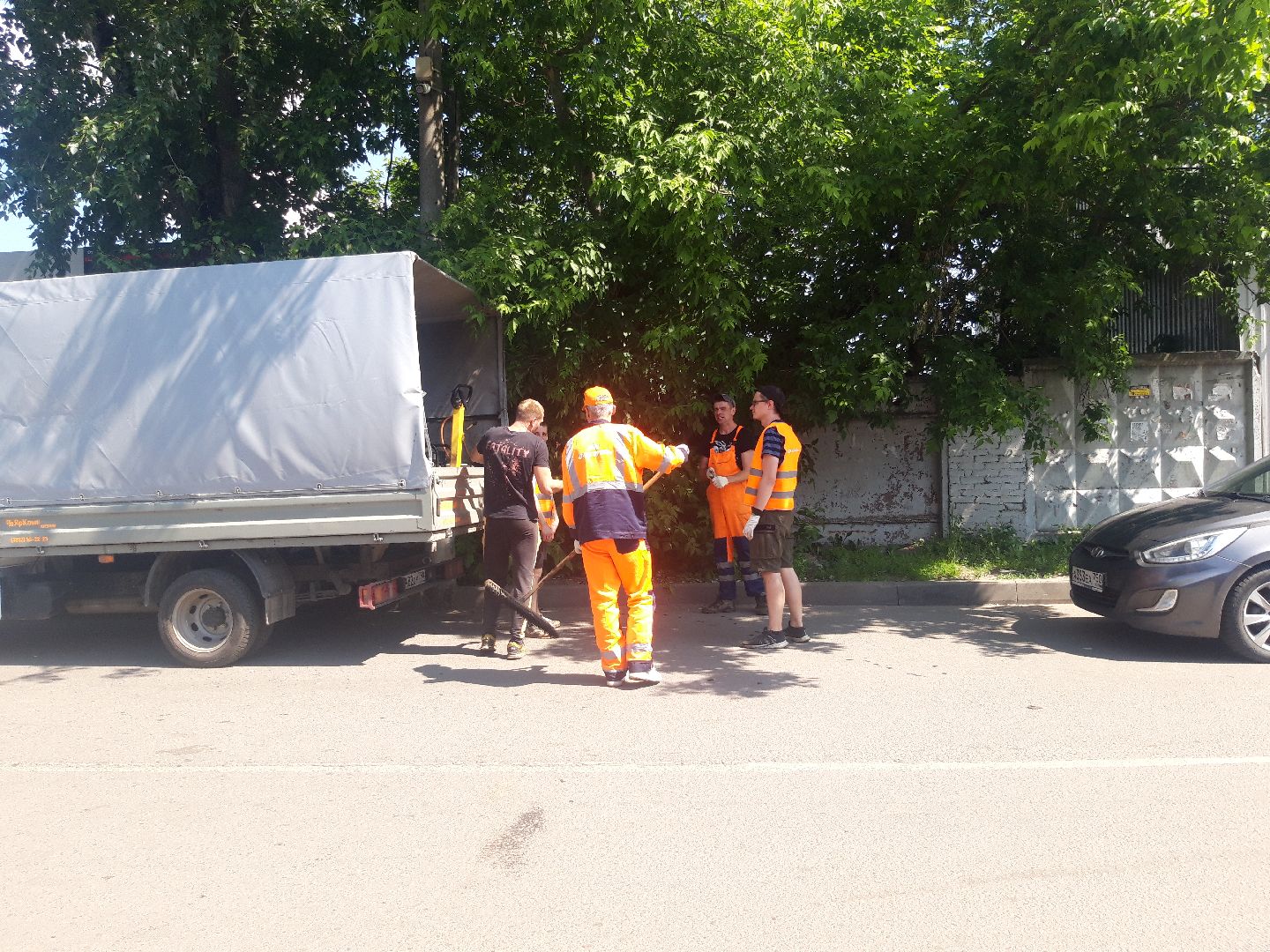 доброе дело, помощь людям,