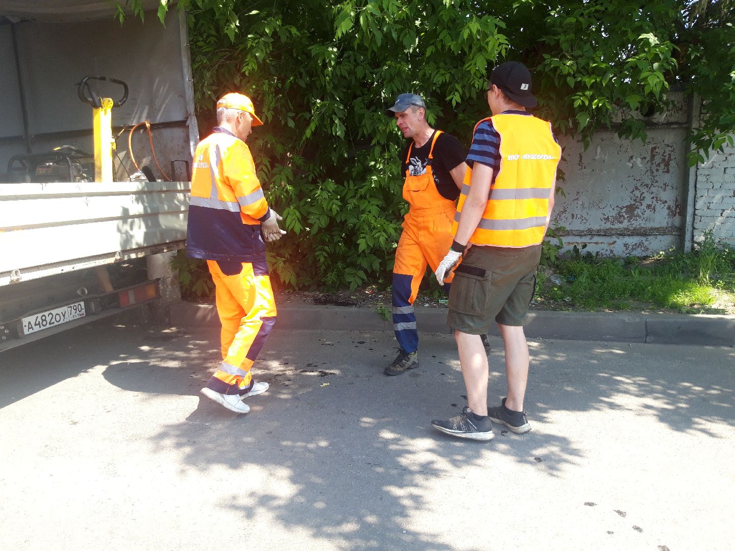 доброе дело, помощь людям,