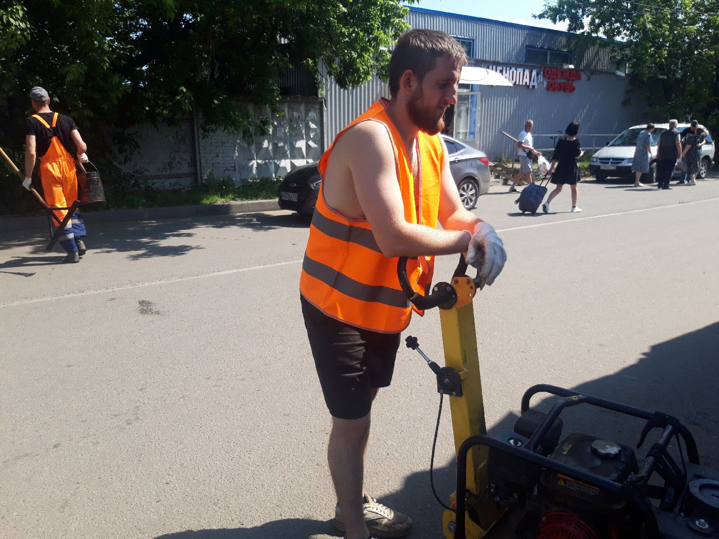 доброе дело, помощь людям,