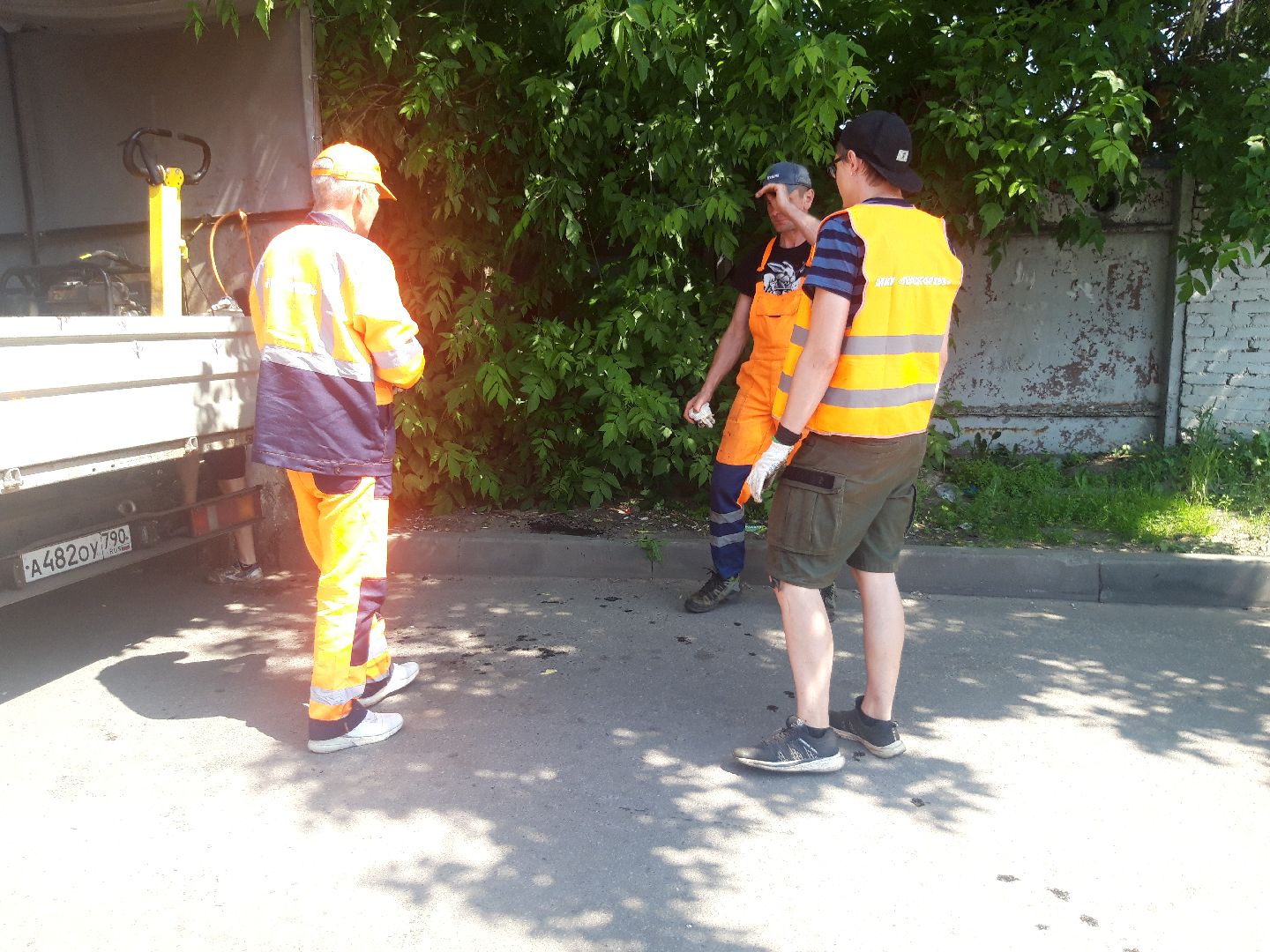 доброе дело, помощь людям,