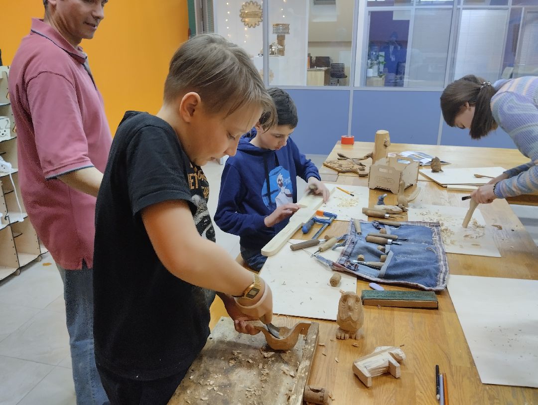 Резьба по дереву, Генезис