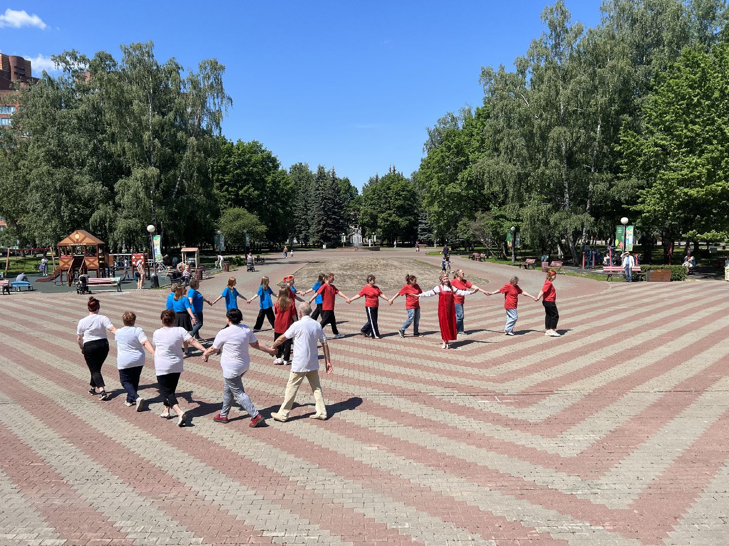 Химки, флешмоб, сквер Юбилейный, День России