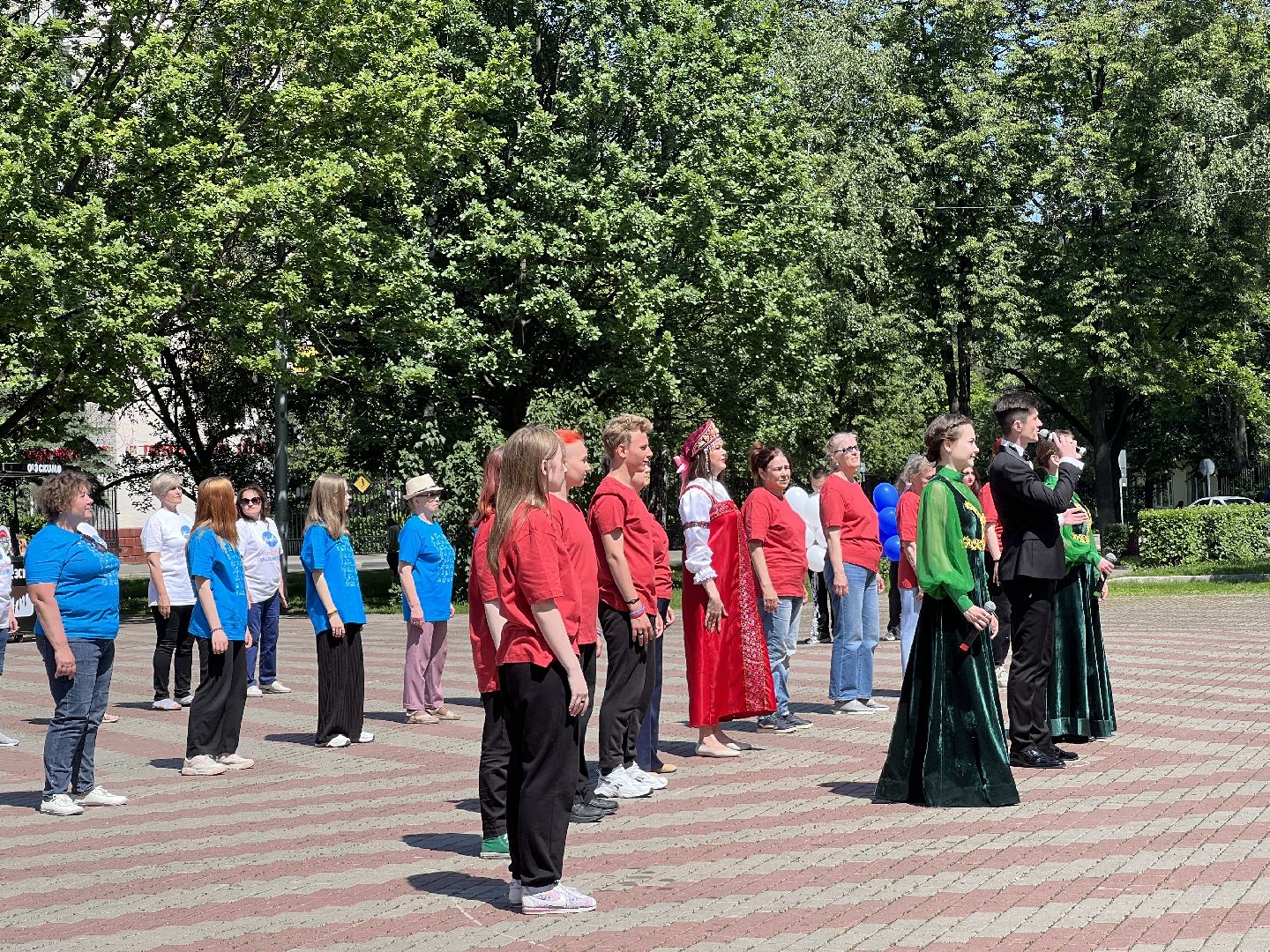 Химки, флешмоб, сквер Юбилейный, День России