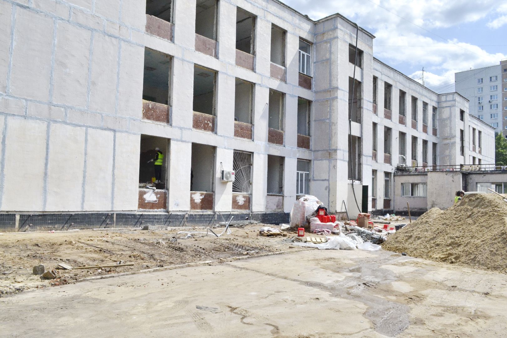 Балашиха, Подмосковье, строительство, капитальный ремонт, школы, стадионы