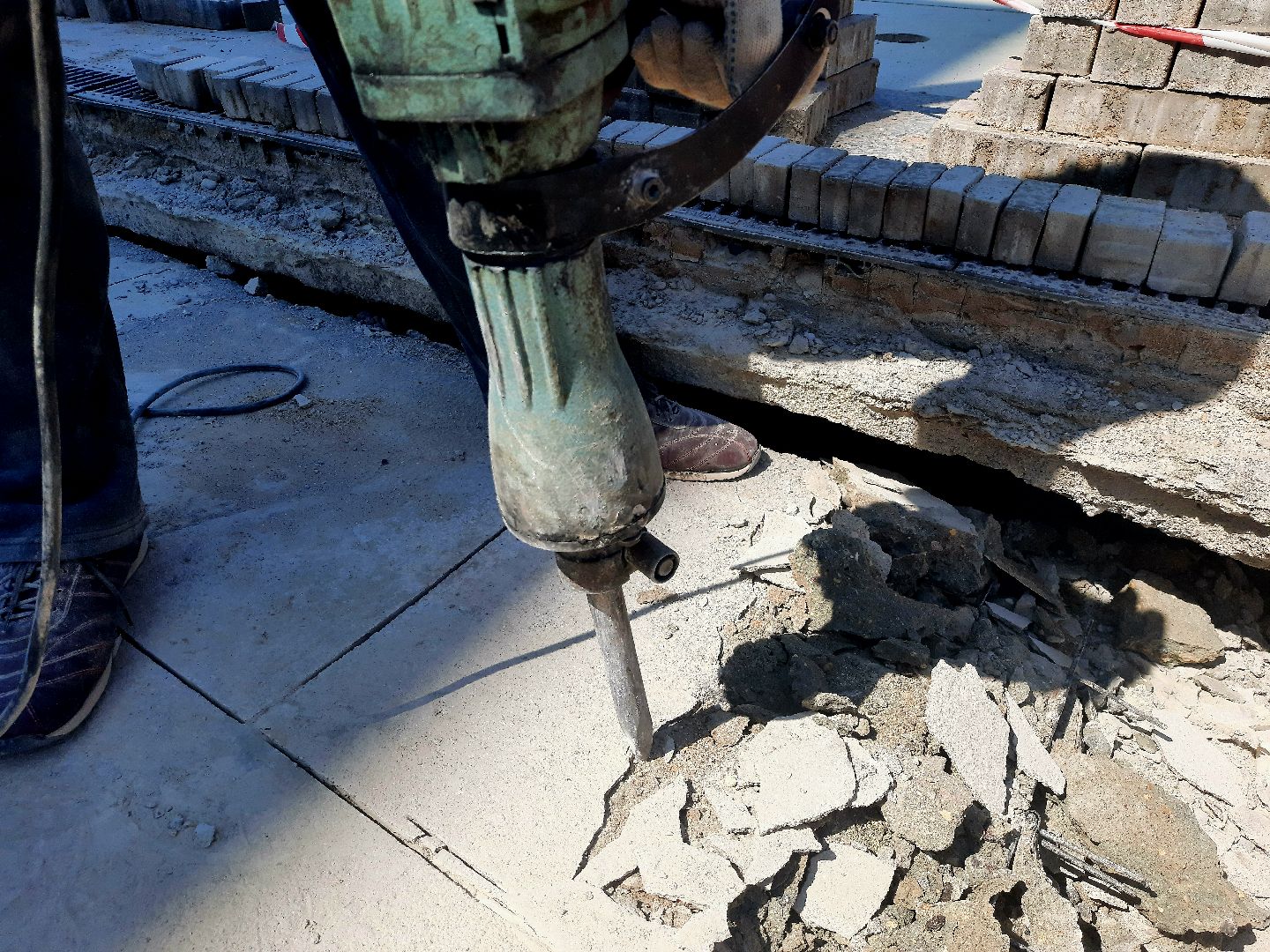 Шатура, Бульвар Мира, ремонт фонтана