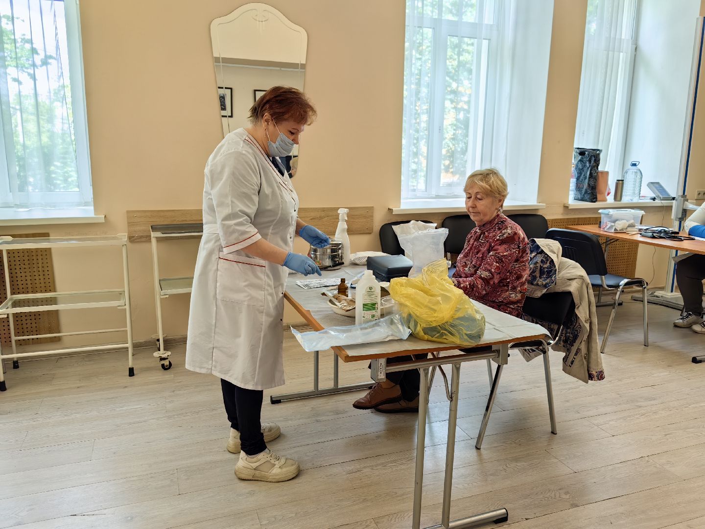 Диспансеризация, врач, жители, анализы