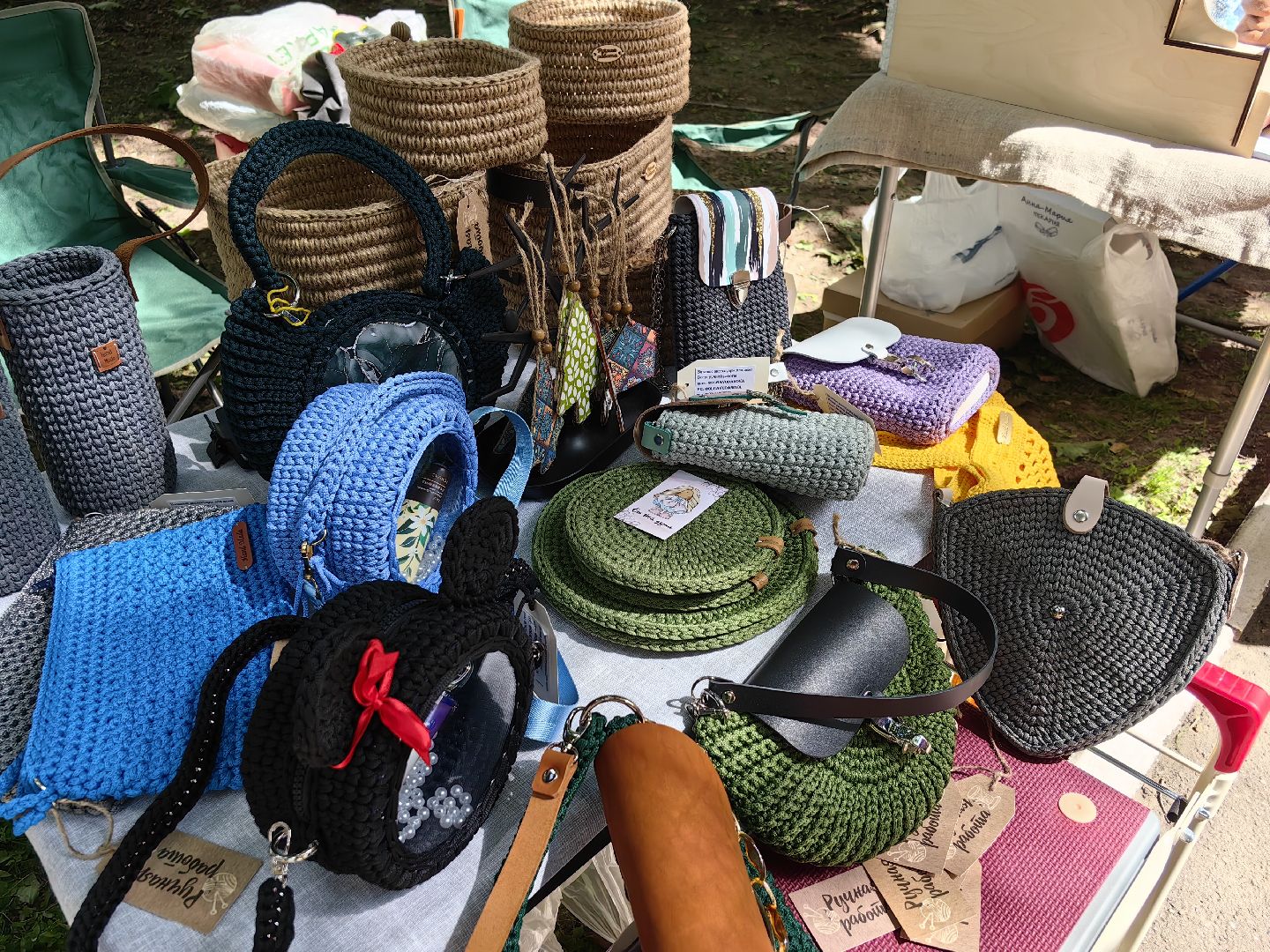 Изделия, эпоксидная смола, игрушки, часы, ярмарка, предприниматель