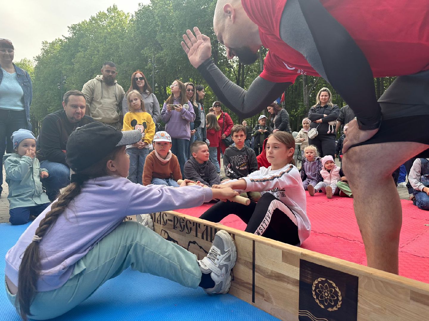 Мас-рестлинг, Наро-Фоминск, монтессори-пикник, соревнования