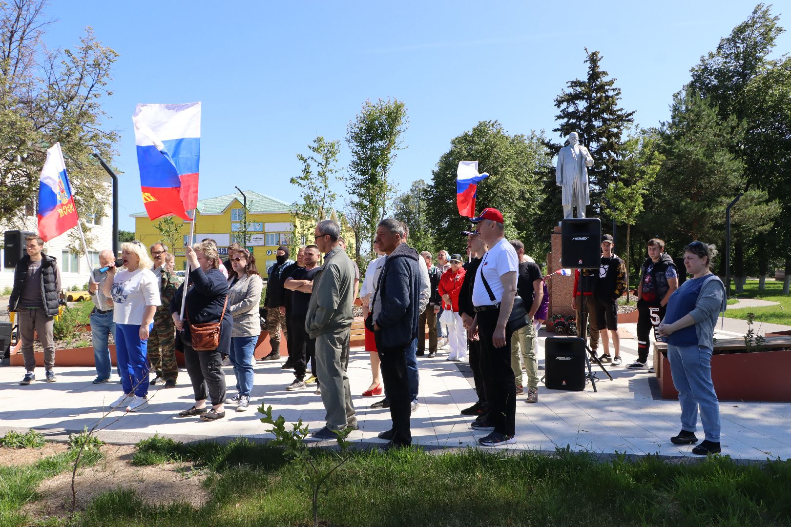 Серебряные Пруды, День России