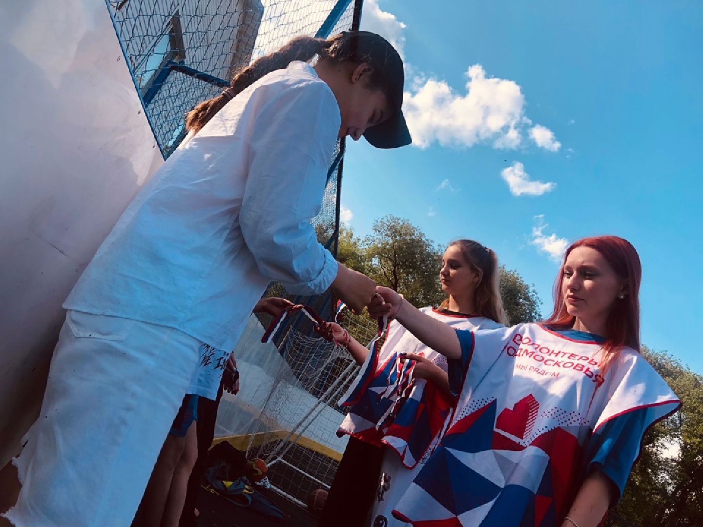 Домодедово, День России, Российский триколор, акция, ленточка