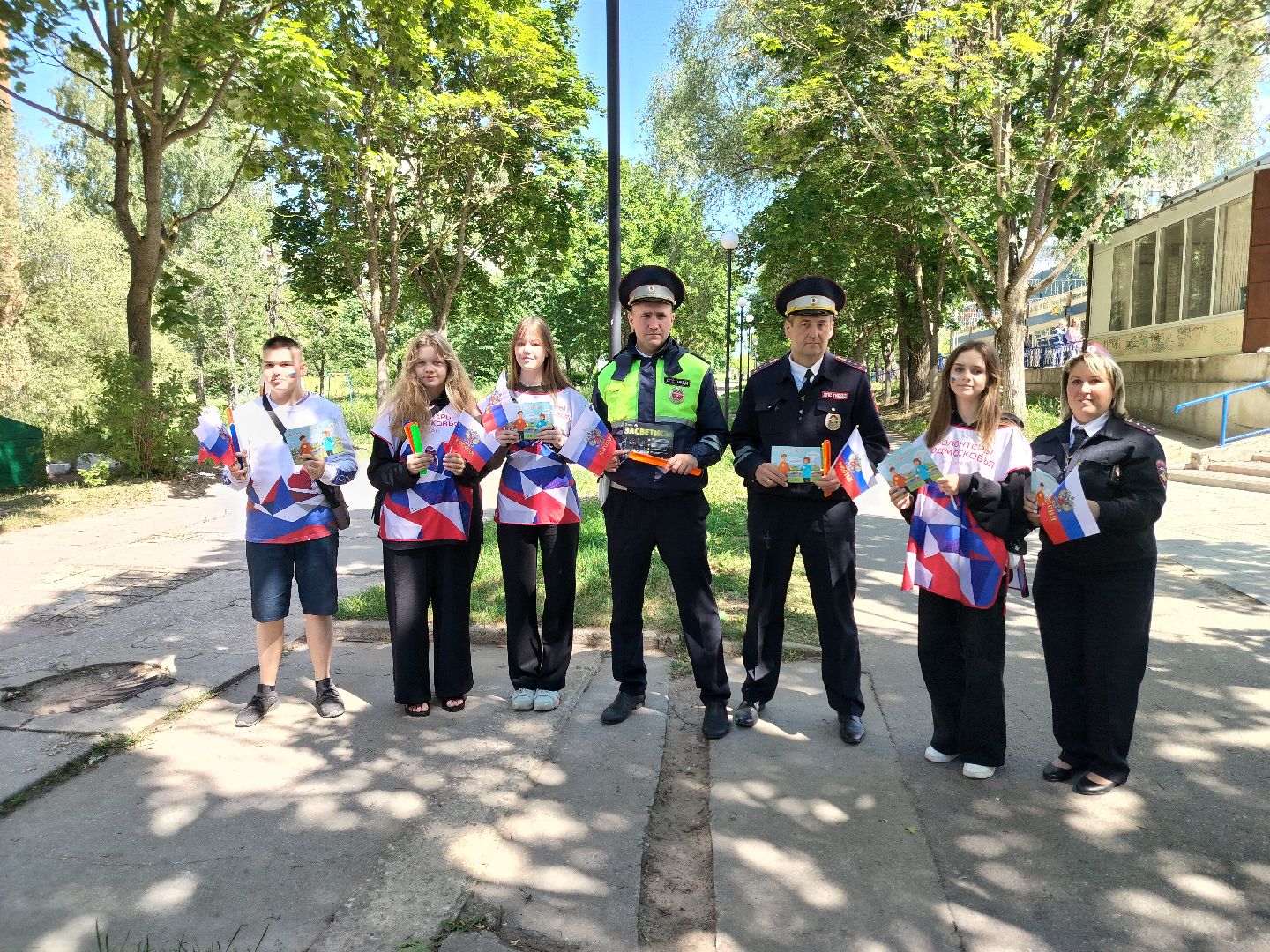 Протвино, Госавтоинспекция, праздник, триколор, День России