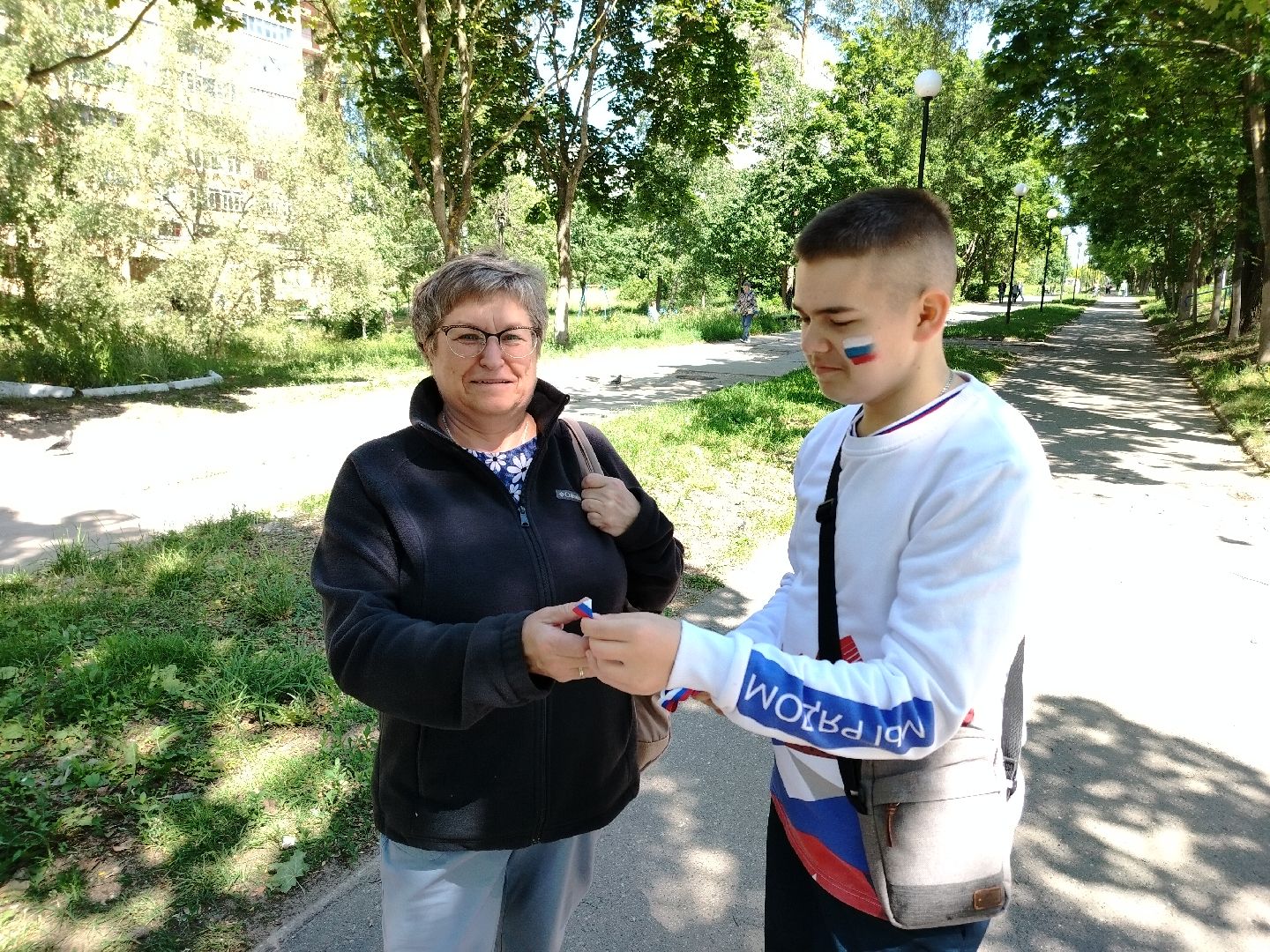 День России, волонтеры, праздник, триколор, Протвино