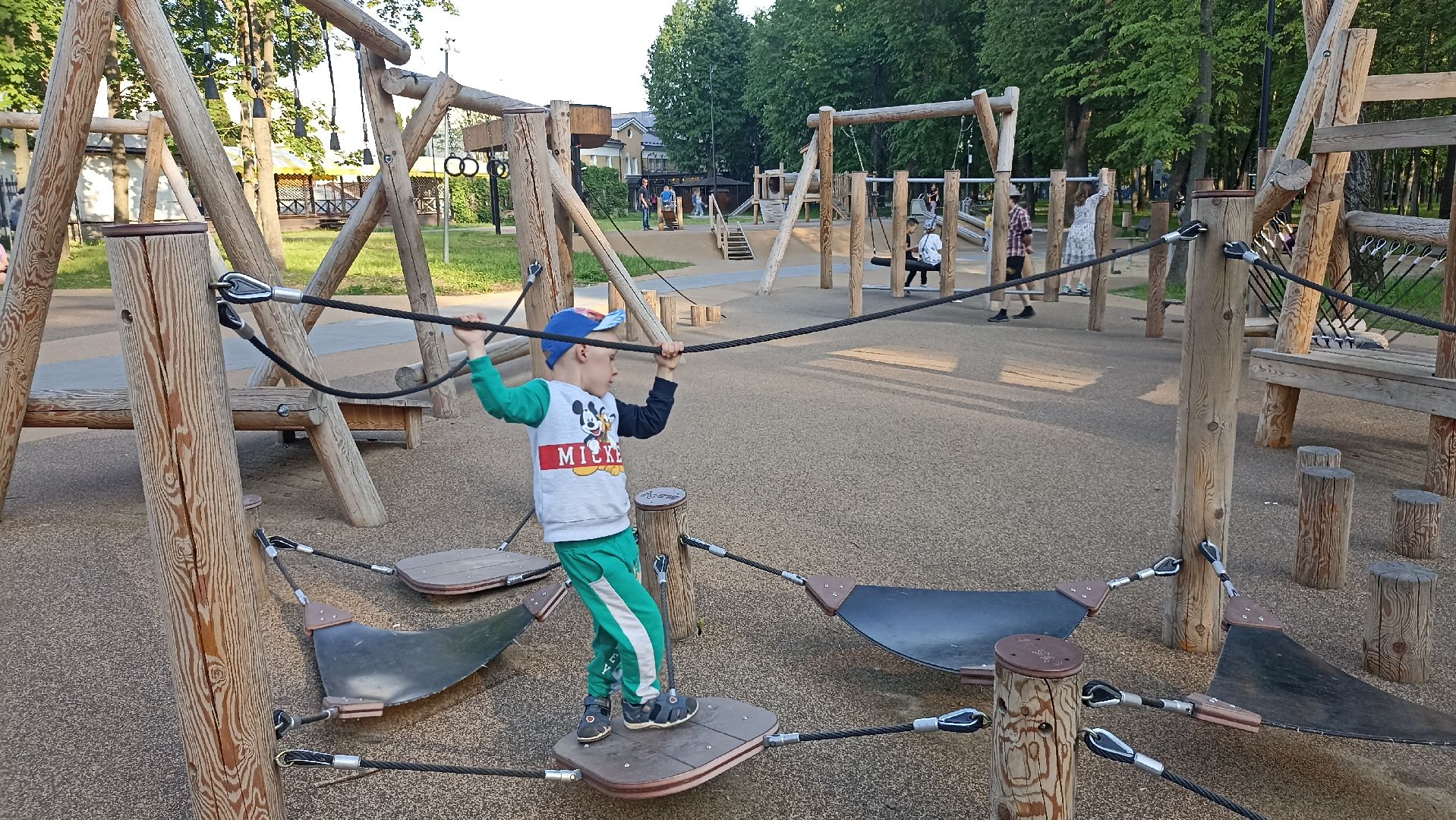 Серпухов, Подмосковье, парк, дети, полоса препятствий