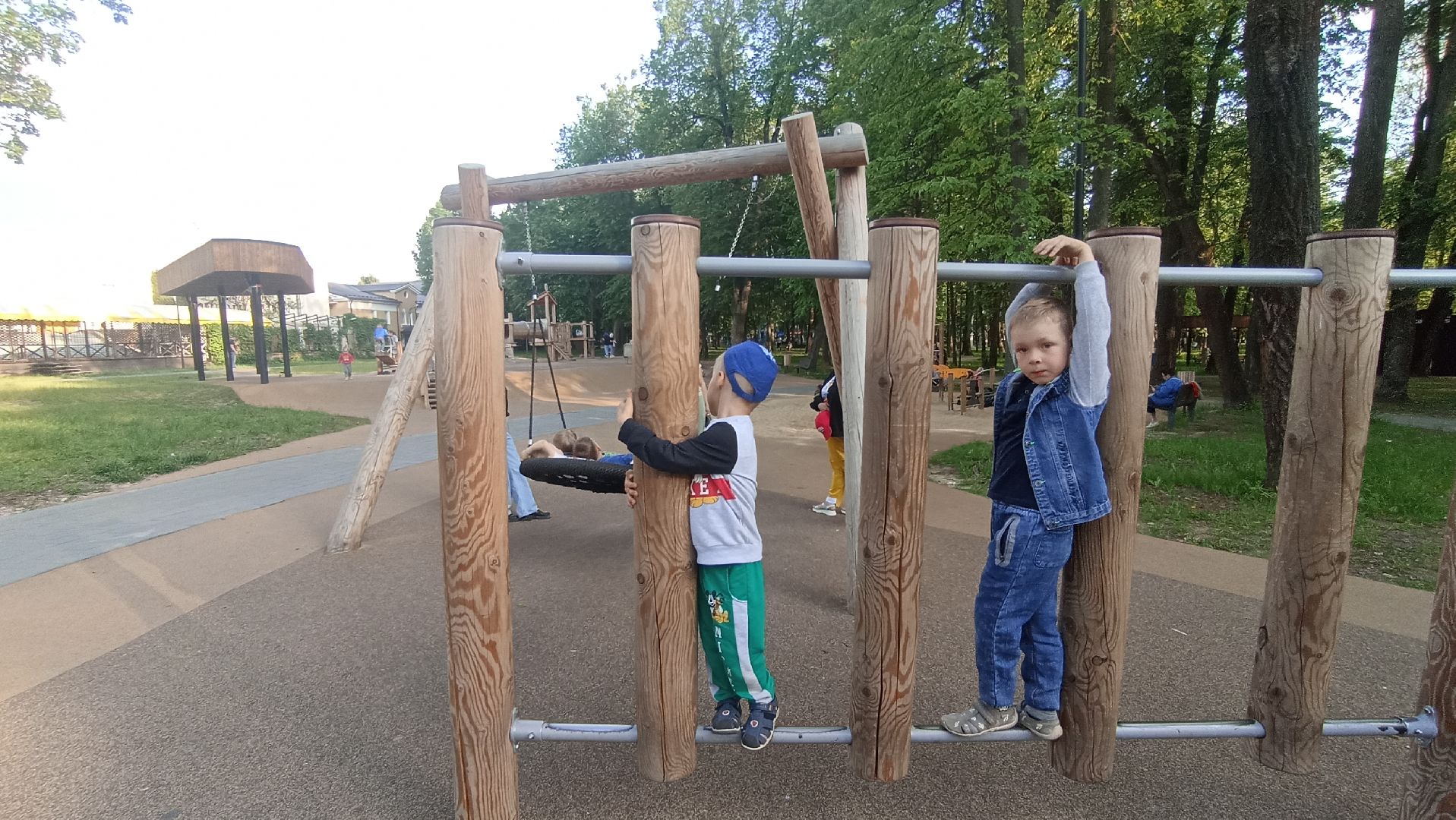 Серпухов, Подмосковье, парк, дети, полоса препятствий