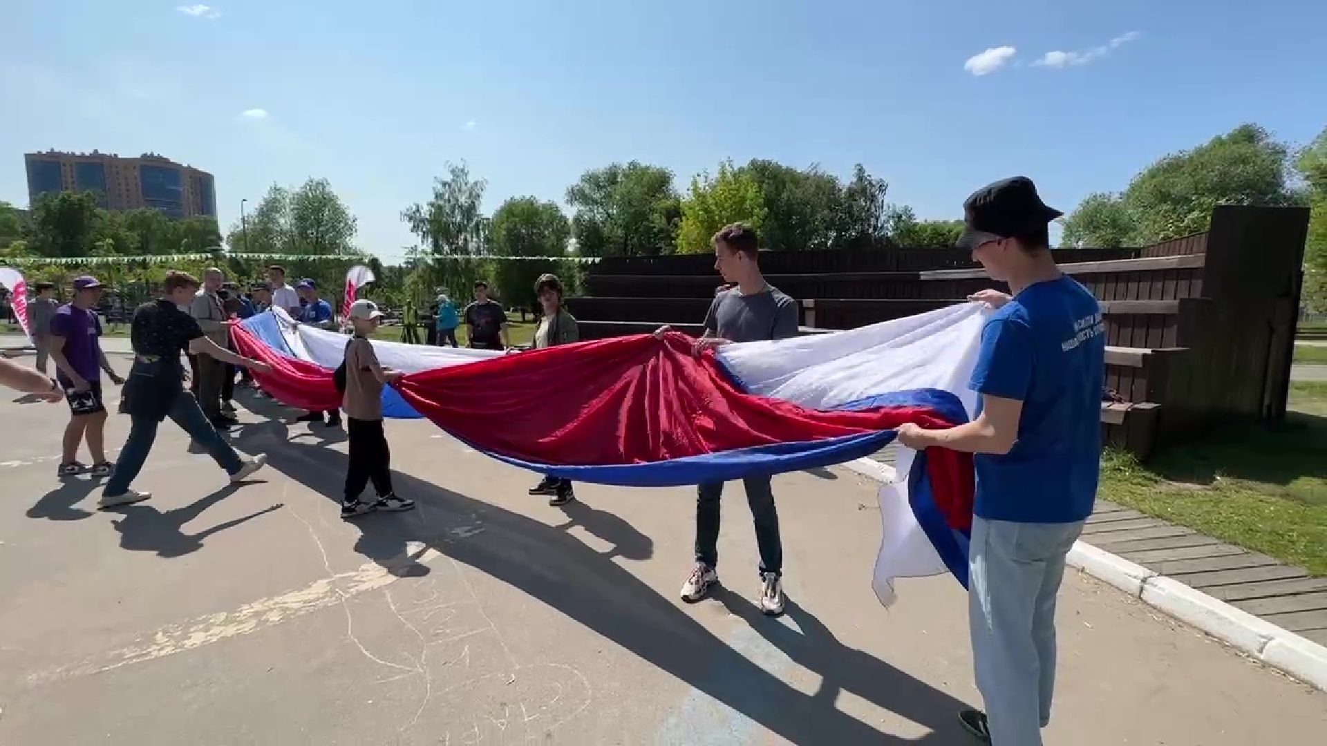 Реутов, День России, губернатор Московской области, Андре Воробьёв, триколор, флаг