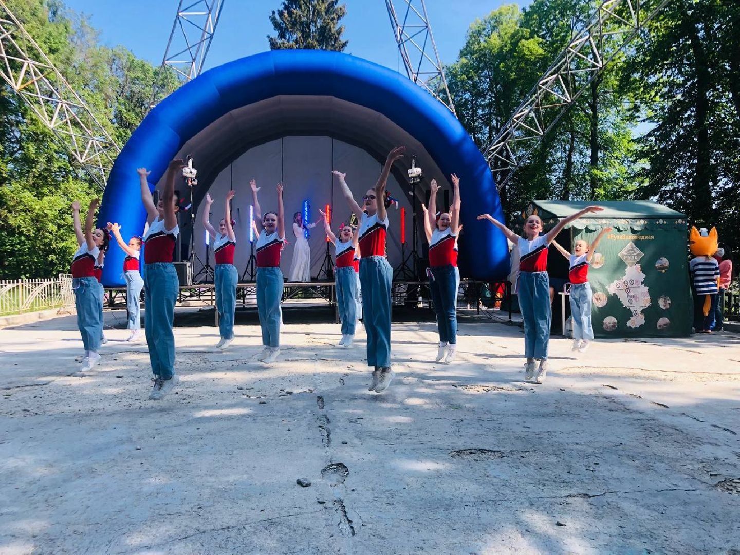 Руза, День России, праздник, дети, танцы, конкурсы, патриотизм, Родина