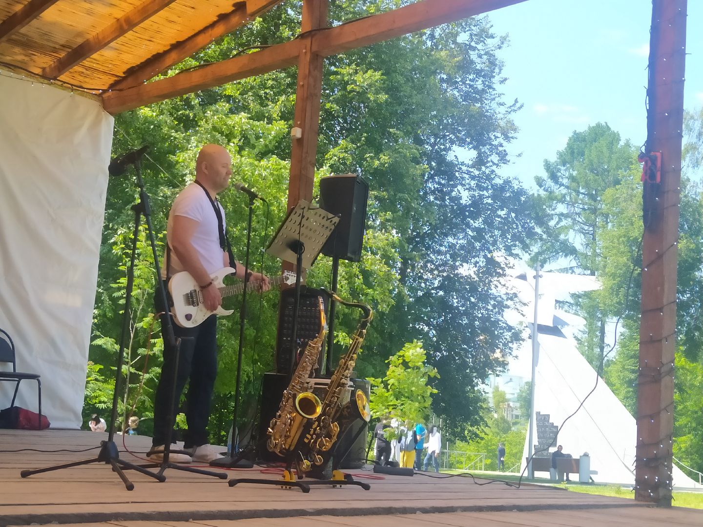 Истры, день России, парк, музыка