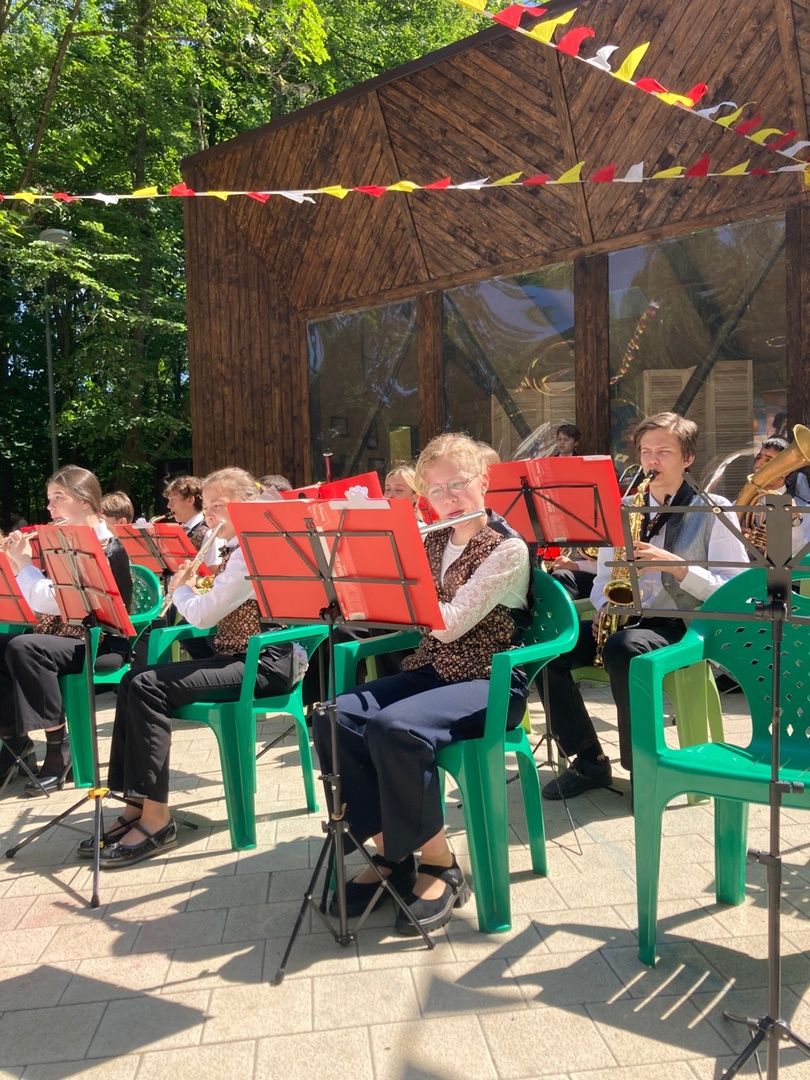 Солнечногоск, духовой оркестр, День России, музыка, школа искусств