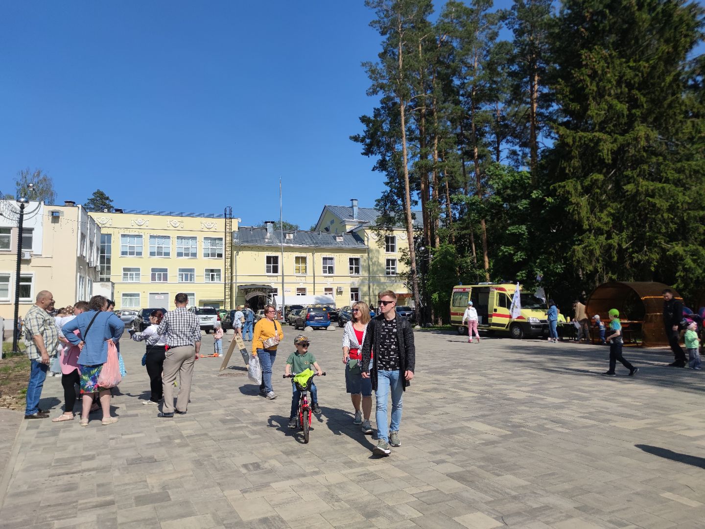 День России, праздник, дети, набережная, Дубна