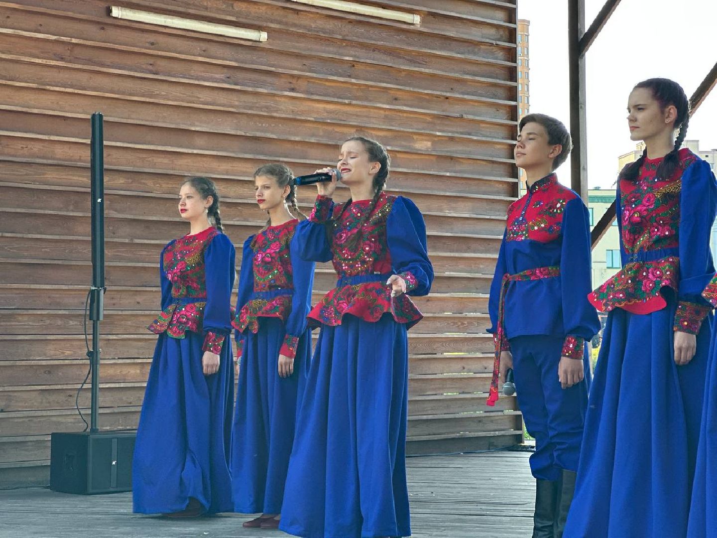 Реутов, концерт, День России, выступление, Славяночка