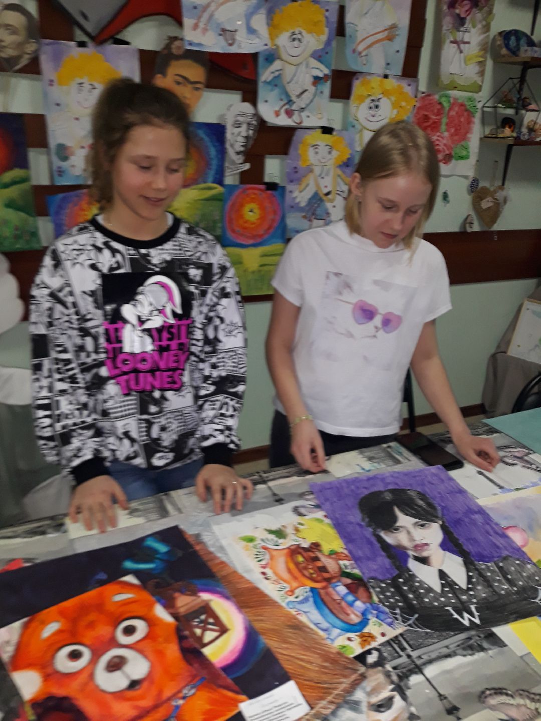 Раменское, общество