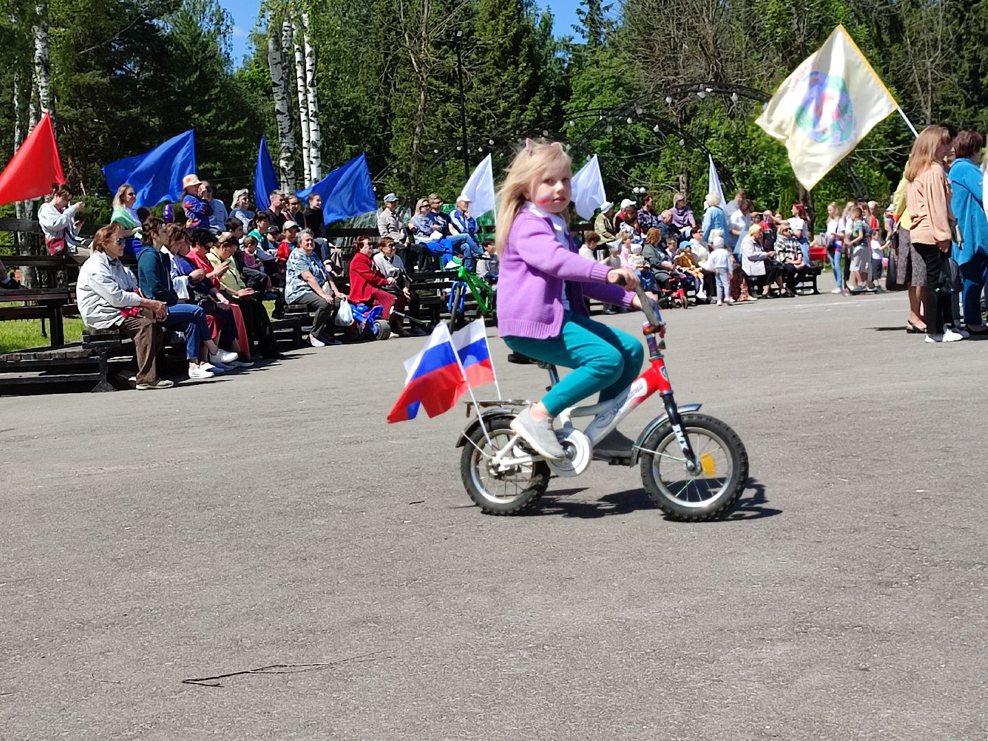 #парад, #флаги, #коляски, #велосипеды, #самокаты, #деньроссии. #12июня, #праздник, #талдом