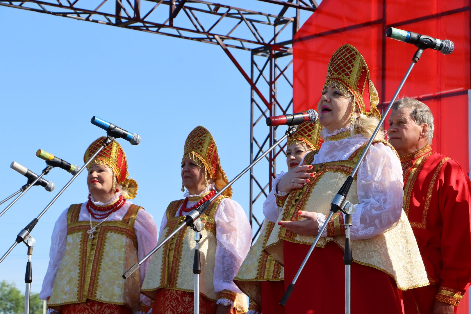 Серебряные Пруды, День России, Парк