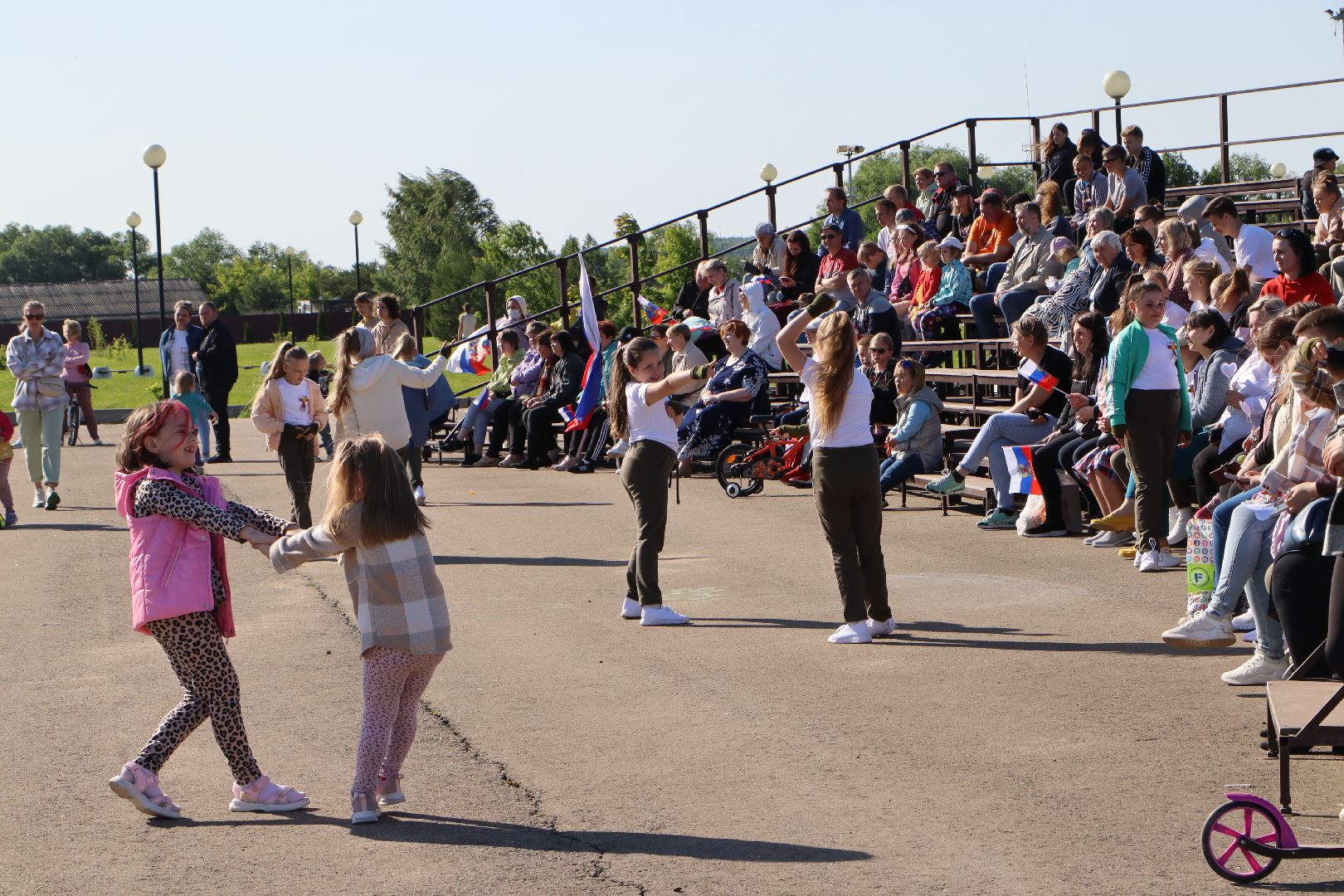 Серебряные Пруды, День России, Парк
