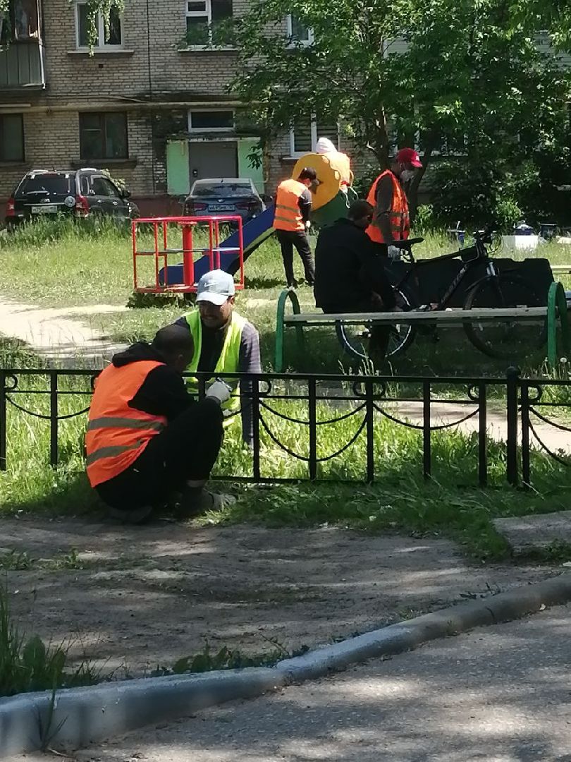 День России, благоустройство, дворы, бордюры, Серпухов,