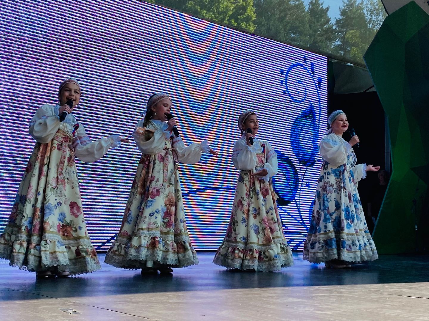 Домодедово, День России, единство, флаг России, гимн России