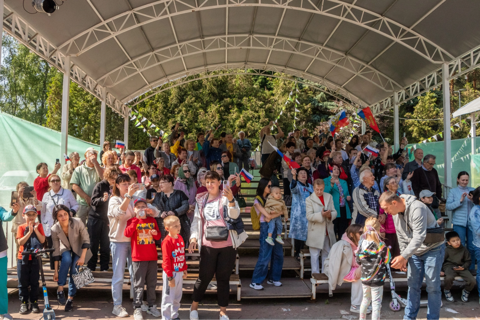 Домодедово, День России, единство, флаг России, гимн России