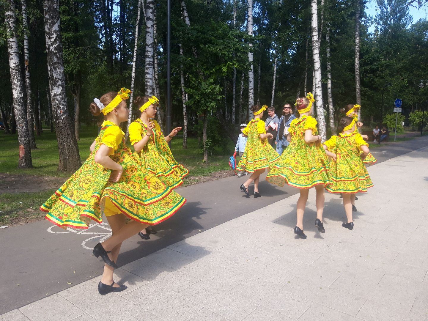 концерт, доброе дело,