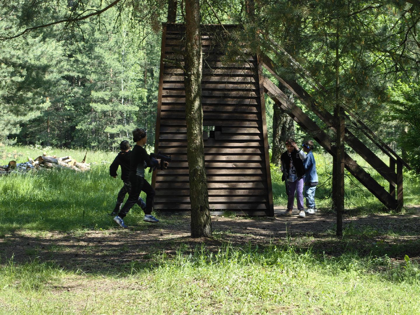 Лазертаг, игра, летний лагерь, команда