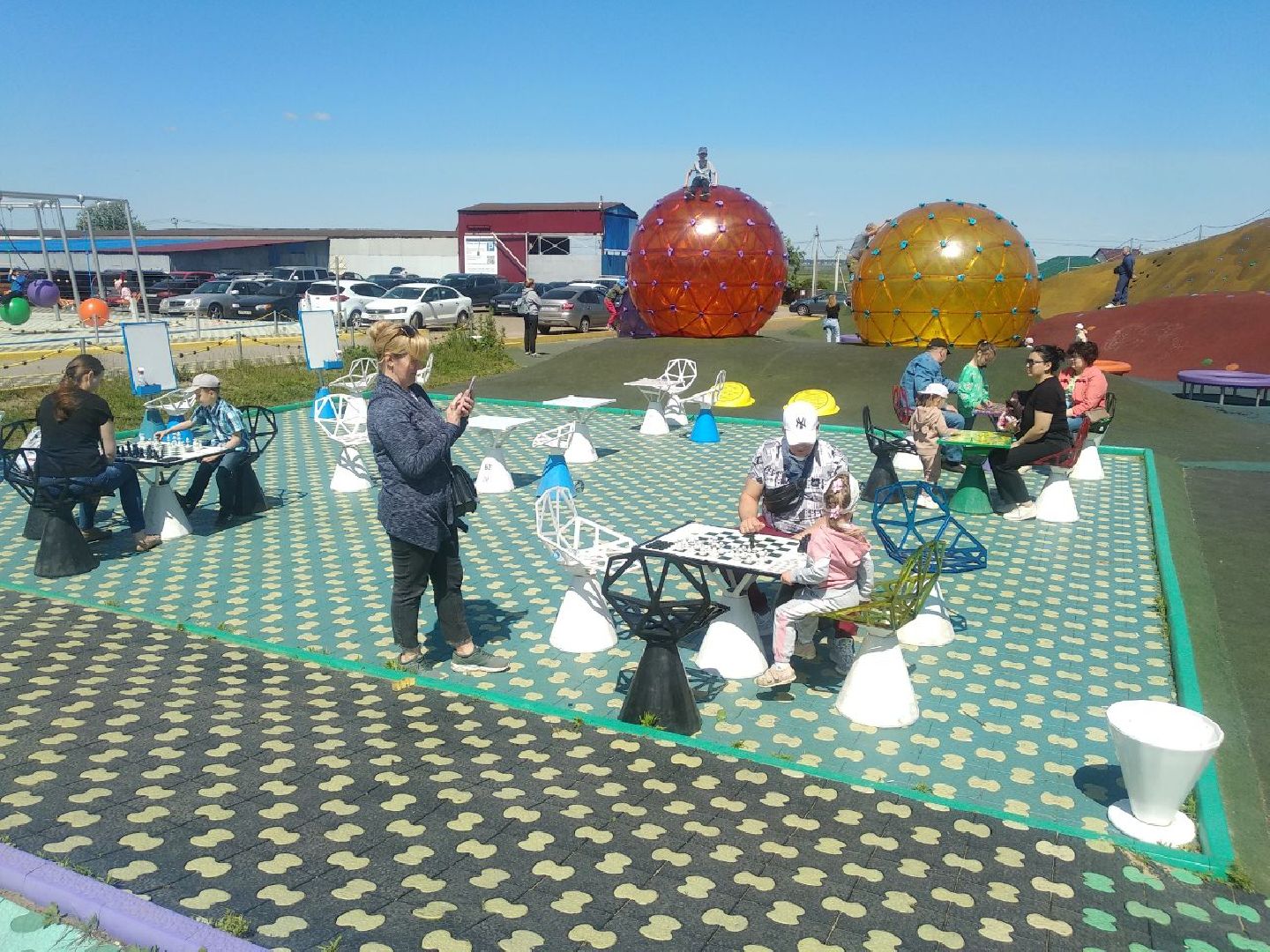 Дмитров, Парк Леко, Синьково