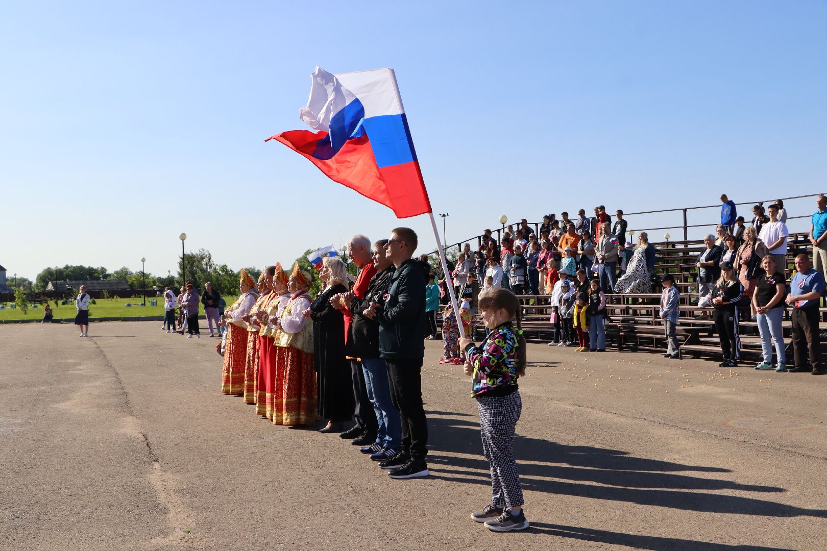 Серебряные Пруды, День России, парк Серебряный, Встанем, флешмоб