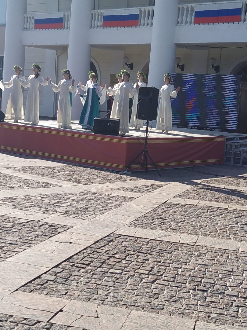 Долгопрудный, День России, концерт, хоровод, рок