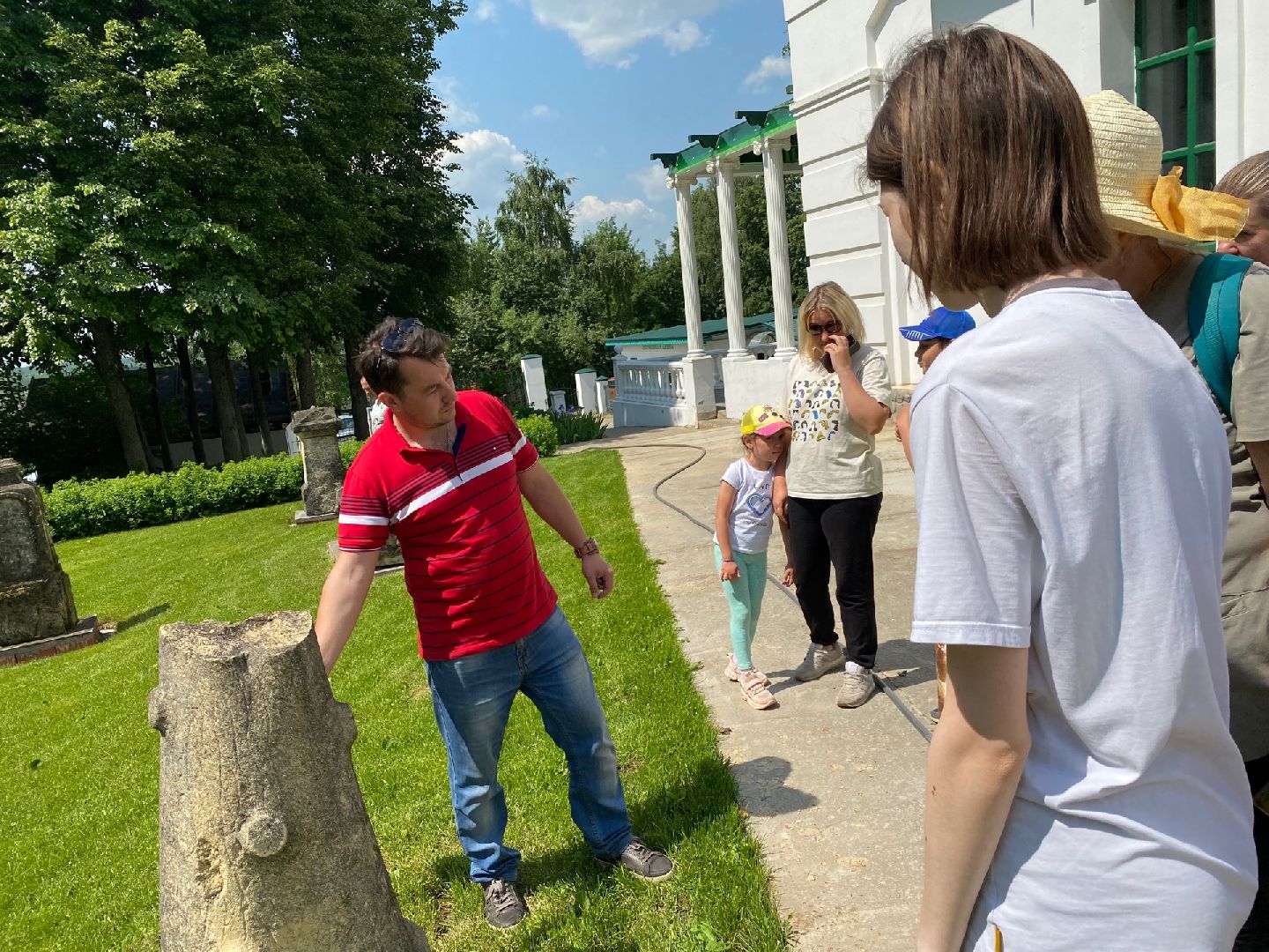 Домодедово, лапидарий, экскурсия, белый камень