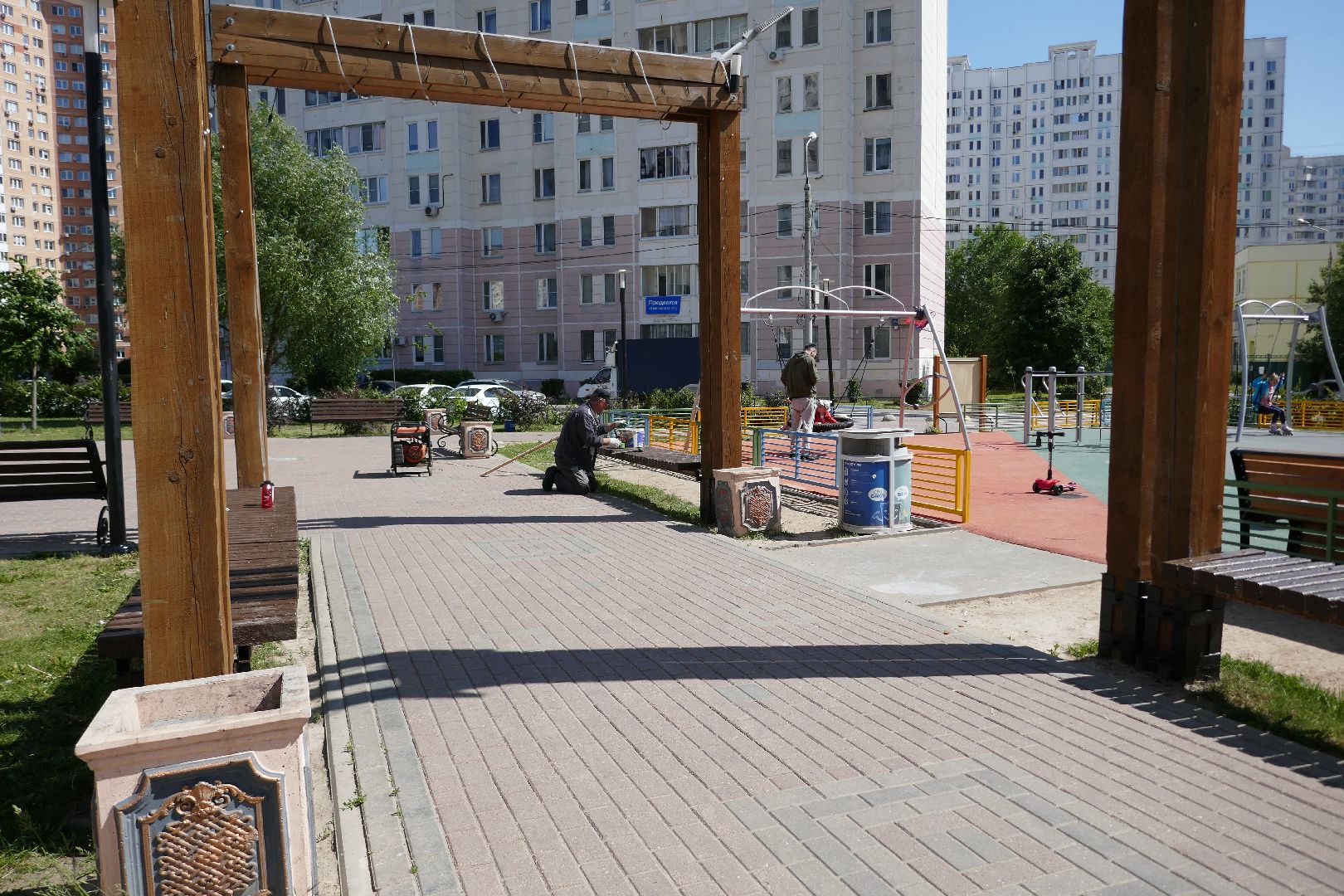 Подольск, благоустройство, коммунальщики, скамейки