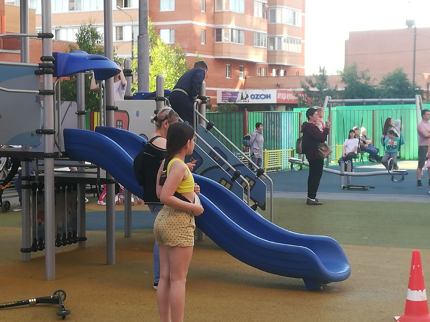 Звенигород, праздник Двора, микрорайон Супонево, Веселые старты, культурно-спортивный досуговый центр