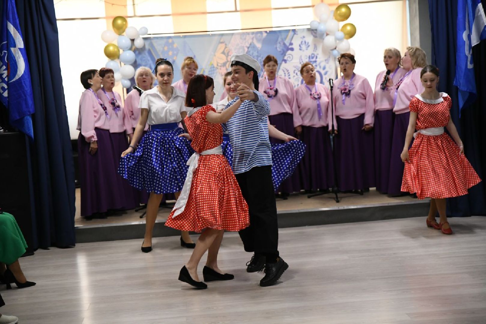 праздник, День работников лёгкой промышленности, Лосино-Петровский