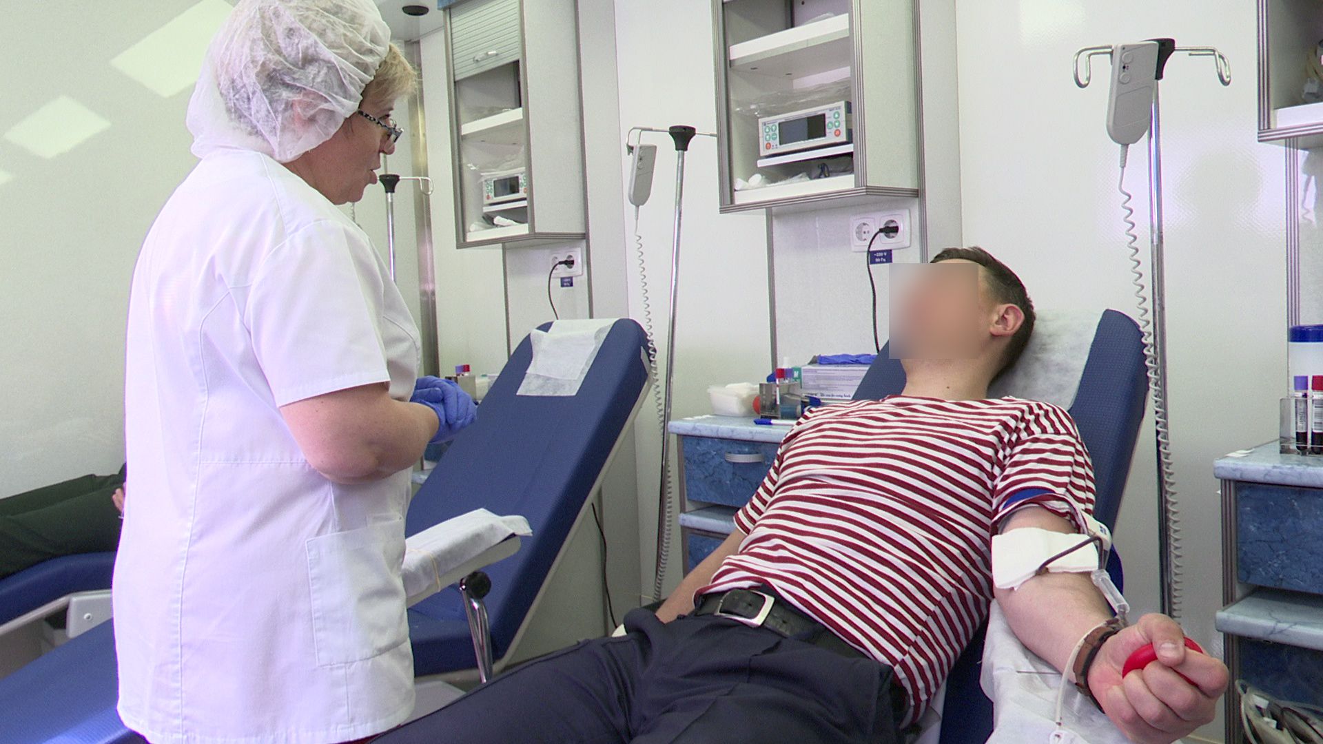 Реутов, День донора, кровь, плазма, сдача крови, Росгвардия