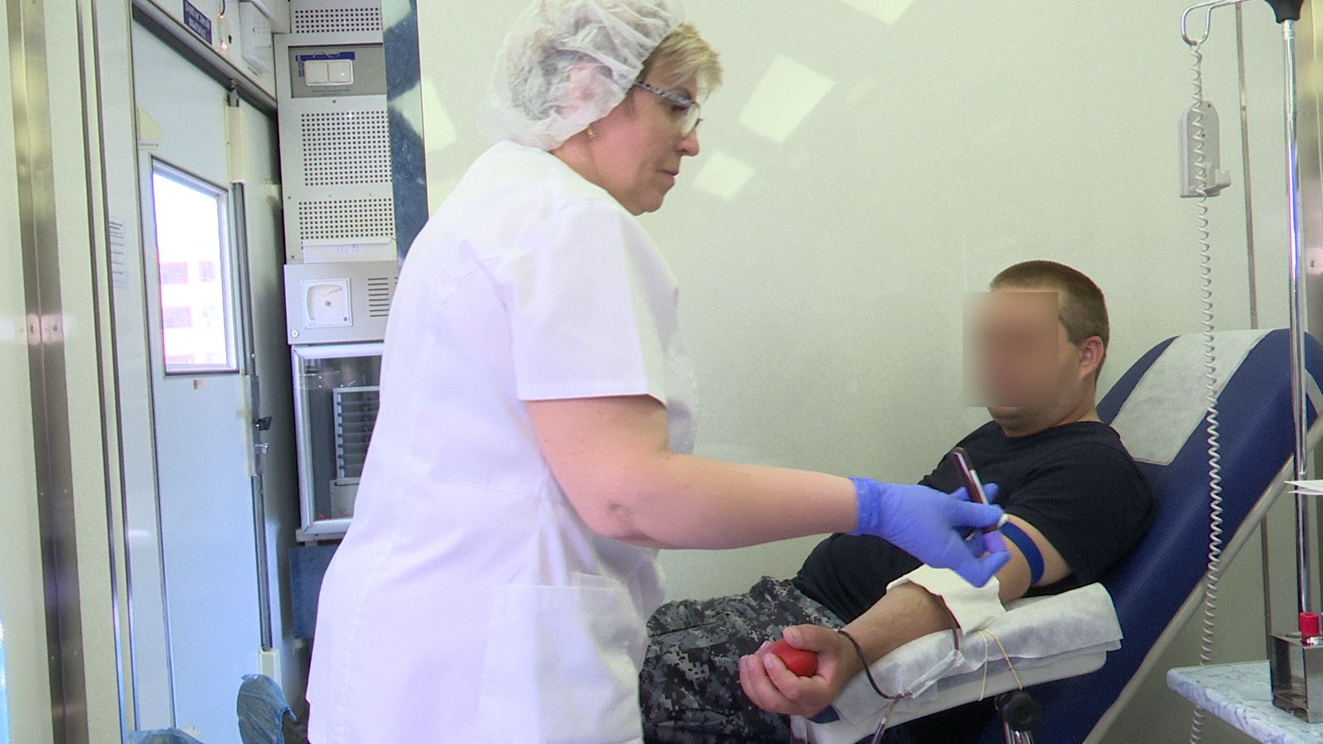 Реутов, День донора, кровь, плазма, сдача крови, Росгвардия