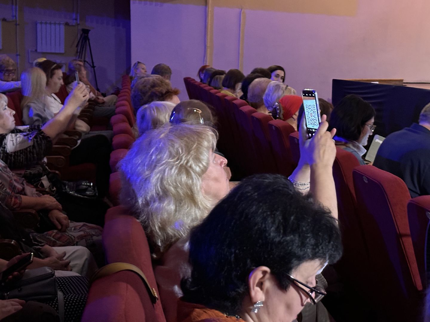 Одинцово, Модный возраст, Активное долголетие, мода, показ мод, модный показ, модели, манекенщицы, 50, элегантный возраст, одежда, подиум, княгиня Голицина