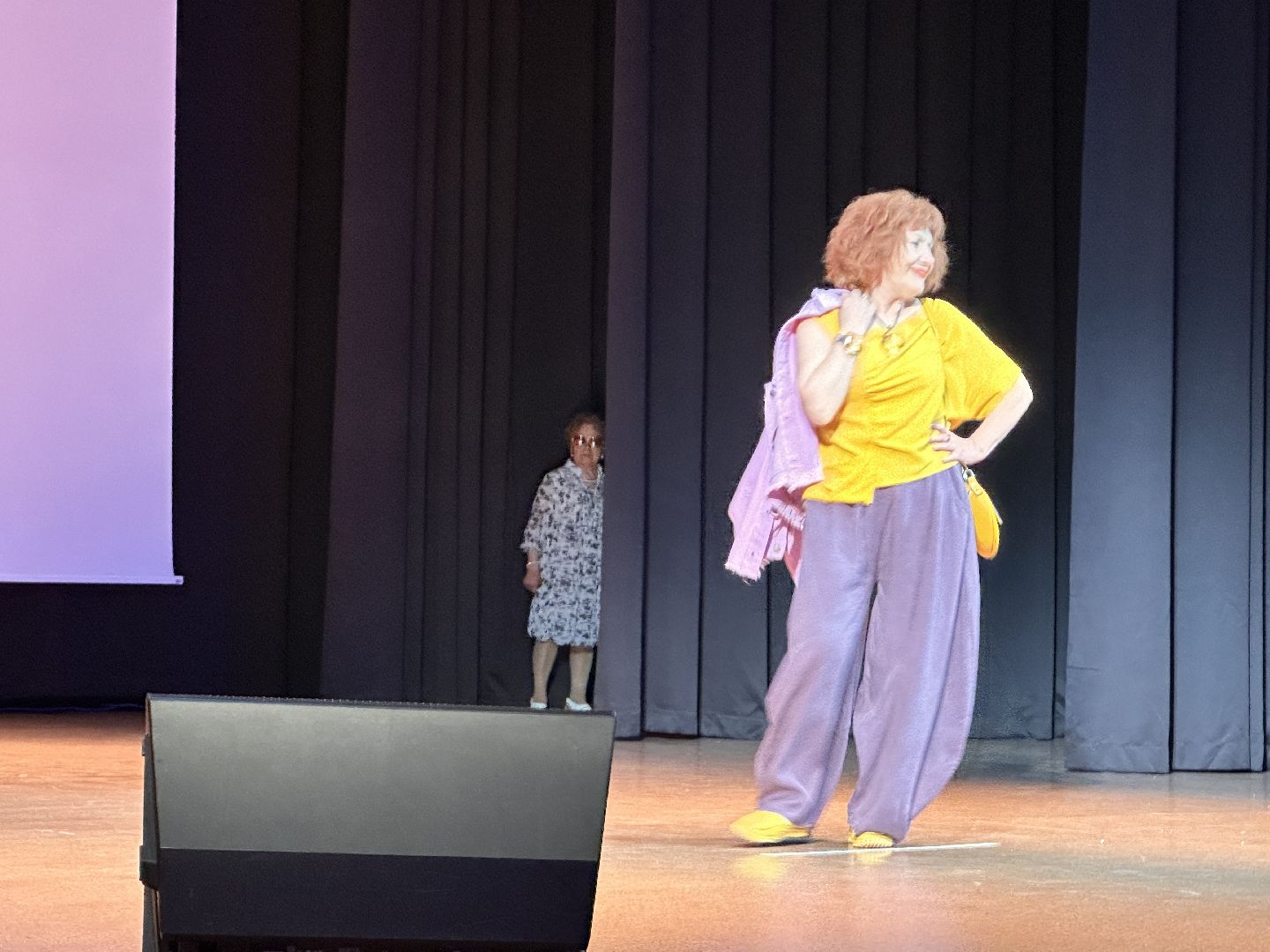 Одинцово, Модный возраст, Активное долголетие, мода, показ мод, модный показ, модели, манекенщицы, 50, элегантный возраст, одежда, подиум, княгиня Голицина